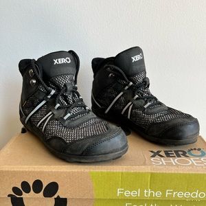 Zero Shoes - Black Hiking Boots. XCURSION FUSION - WOMEN'S 8.5